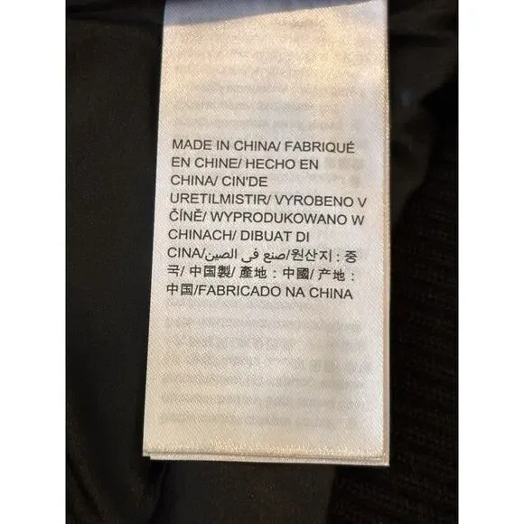 NWT Calvin Klein Jeans Black Faux Fur Vest Size Large - Picture 8 of 11